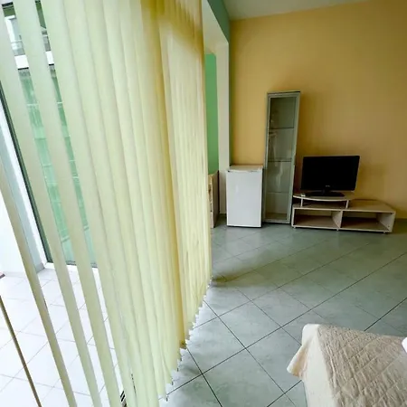 кристал Hotel 3*