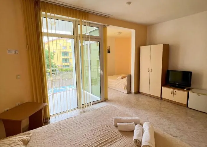 Hotel кристал Ravda